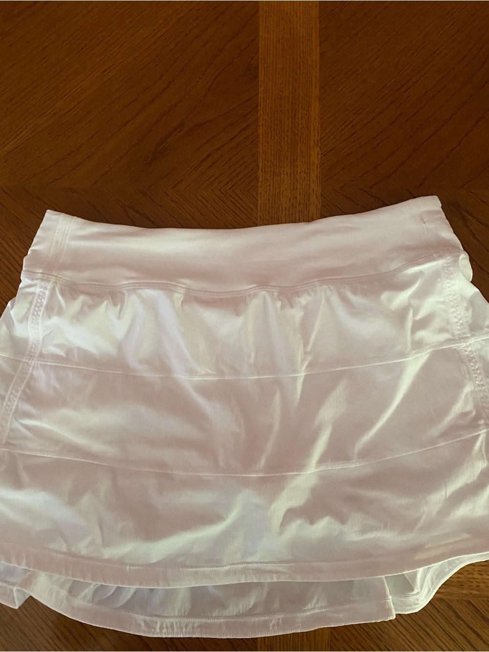 Lululemon Pace Rival Skirt w/built in shorts